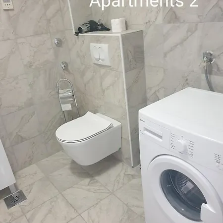 Leoalemar Apartman Novi Vinodolski